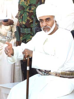 صور متنوعة ومميزة لجلالته السلطان قابوس Size:12.10 Kb Dim: 250 x 336 Size: Kb Dim: x