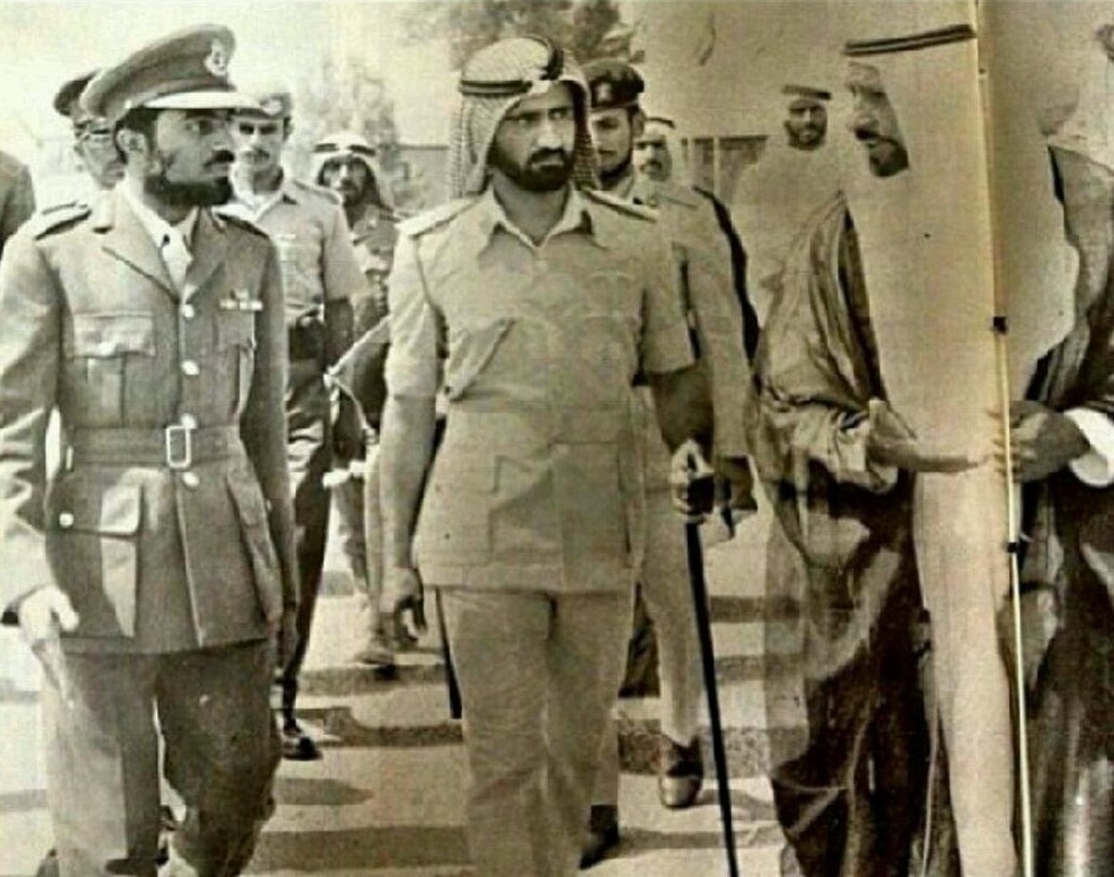 صور متنوعة ومميزة لجلالته السلطان قابوس بن سعيد Size:228.80 Kb Dim: 1020 x 803 Size: Kb Dim: x