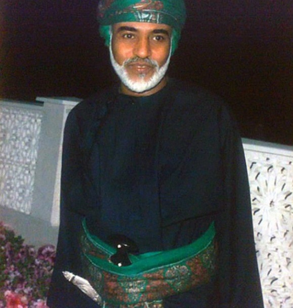 صور متنوعة ومميزة لجلالته السلطان قابوس Size:95.40 Kb Dim: 579 x 607 Size: Kb Dim: x