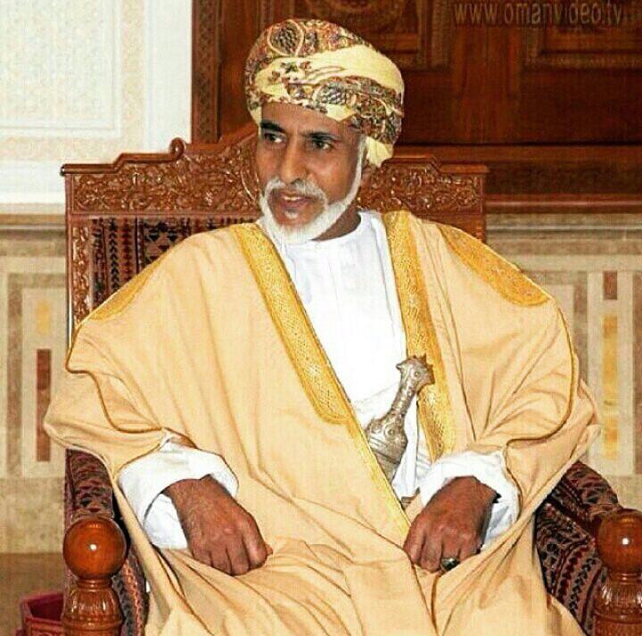 صور متنوعة ومميزة لجلالته السلطان قابوس Size:89.30 Kb Dim: 720 x 713 Size: Kb Dim: x