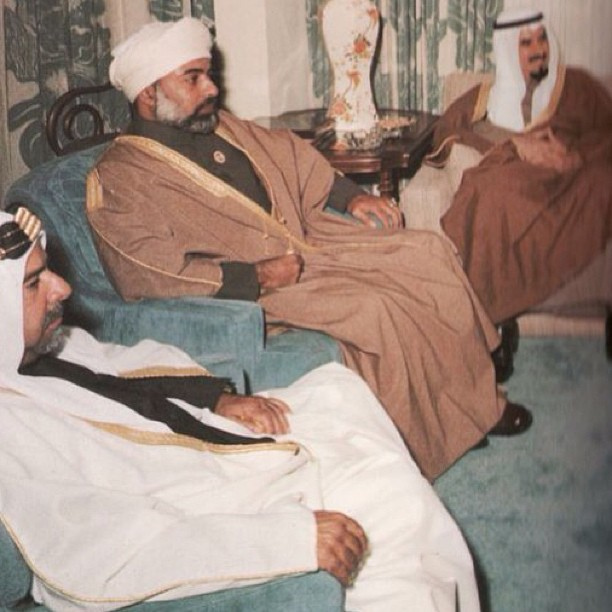 صور متنوعة ومميزة لجلالته السلطان قابوس Size:119.80 Kb Dim: 612 x 612 Size: Kb Dim: x