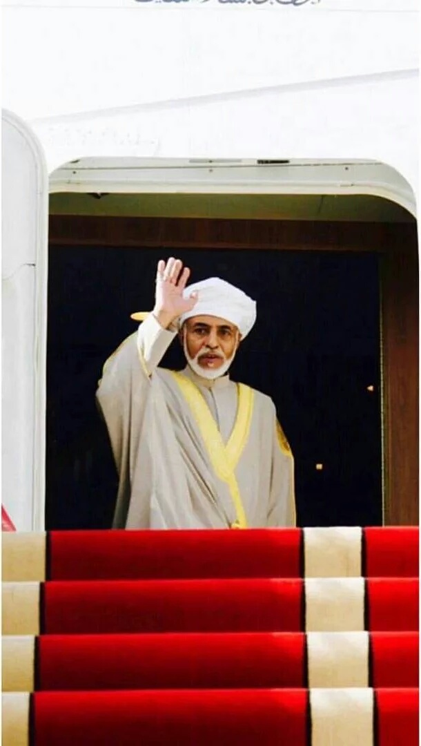 صور متنوعة ومميزة لجلالته السلطان قابوس Size:119.20 Kb Dim: 610 x 1080 Size: Kb Dim: x