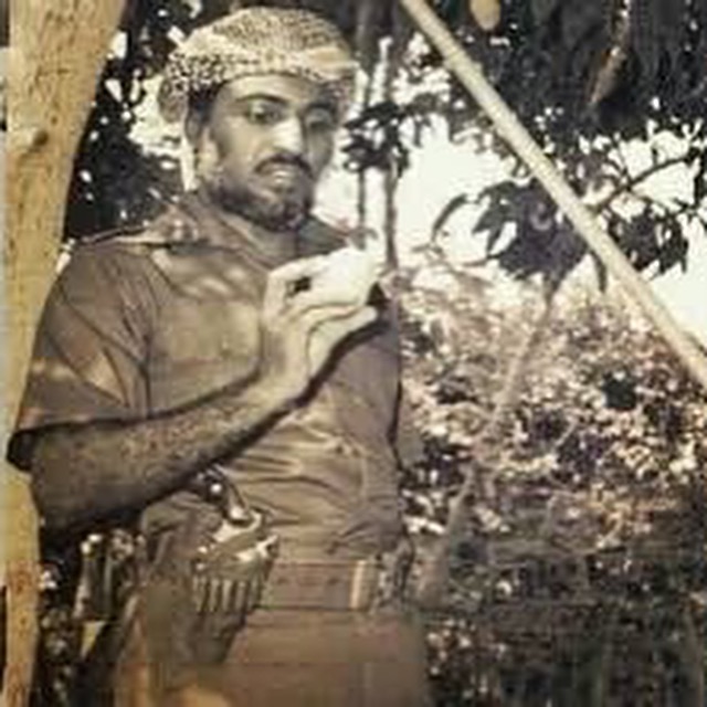 صور متنوعة ومميزة لجلالته السلطان قابوس Qaboos Size:111.00 Kb Dim: 640 x 640 Size: Kb Dim: x