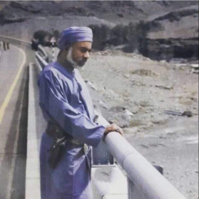 صور متنوعة ومميزة لجلالته السلطان قابوس Qaboos Size:46.80 Kb Dim: 640 x 640 Size: Kb Dim: x