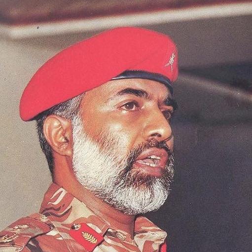 صور متنوعة ومميزة لجلالته السلطان قابوس Qaboos Size:90.70 Kb Dim: 511 x 511 Size: Kb Dim: x