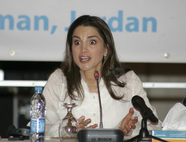 ملوك وسلاطين الملكة رانيا Size:59.40 Kb Dim: 610 x 466 Size: Kb Dim: x