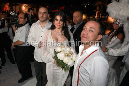 الممثلين والفنانين العرب اخر صور زواج الفنانة هيفاء وه6 Size:29.80 Kb Dim: 450 x 300 Size: Kb Dim: x