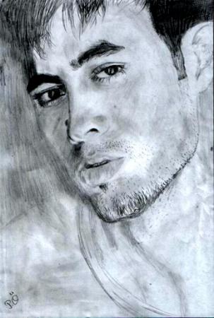 الممثلين والفنانين الغرب Enrique Iglesias Size:23.70 Kb Dim: 303 x 450 Size: Kb Dim: x