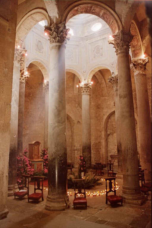 صور متنوعة Aix-church Size:42.30 Kb Dim: 512 x 768 Size: Kb Dim: x