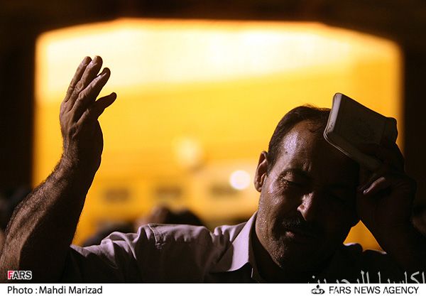 صور متنوعة ليلة القدر في ايران 4 Size:33.30 Kb Dim: 600 x 418 Size: Kb Dim: x