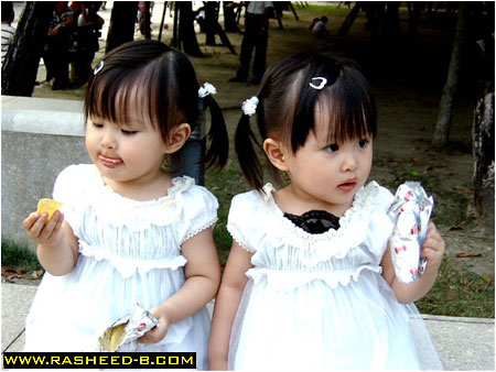 صور متنوعة بالصور: مسابقة لأجمل التوائم5 Size:45.50 Kb Dim: 450 x 338 Size: Kb Dim: x