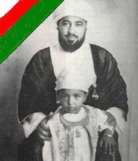 قابوس في طفولته و شبابه sultan and his father Size:26.00 Kb Dim: 472 x 549 Size: Kb Dim: x