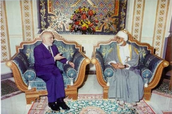 قابوس مع الحكام والشخصيات السلطان قابوس Size:180.90 Kb Dim: 555 x 367 Size: Kb Dim: x