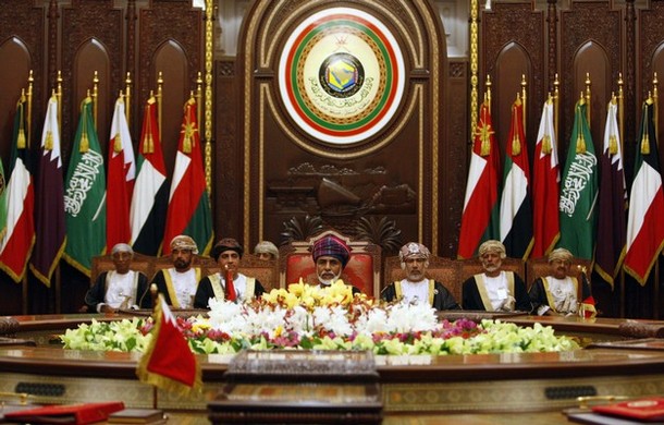 قابوس والزيارات الخارجية السلطان قابوس المعظم Size:90.70 Kb Dim: 610 x 390 Size: Kb Dim: x