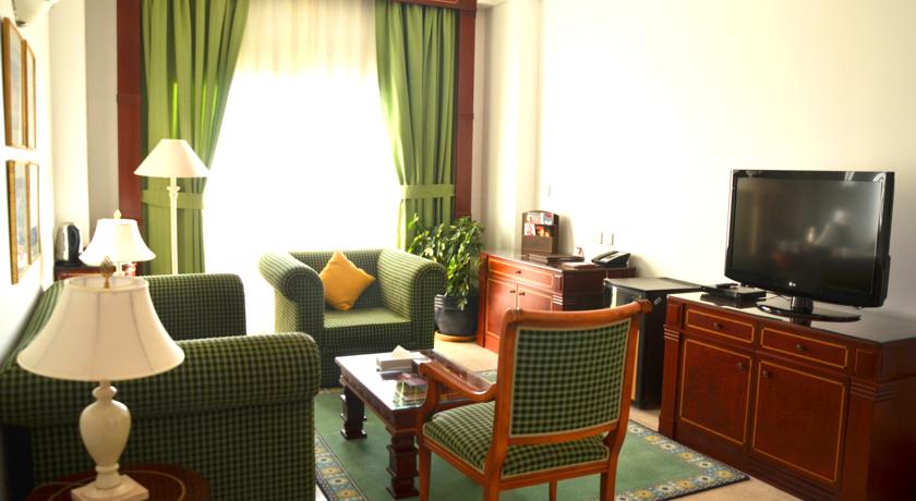 ولاية صلالة منتجع كراون بلازا صلالة Size:48.00 Kb Dim: 840 x 460 Size: Kb Dim: x
