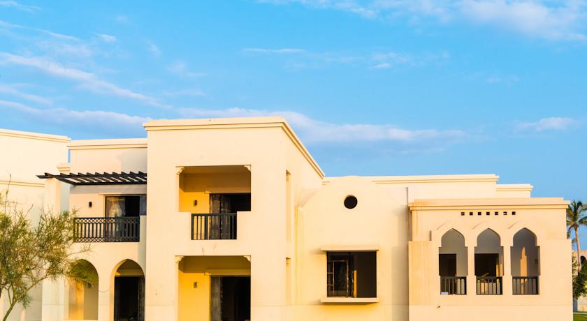 ولاية صلالة منتجع صلالة روتانا Size:38.0 Kb Dim: 840 x 460 Size: Kb Dim: x