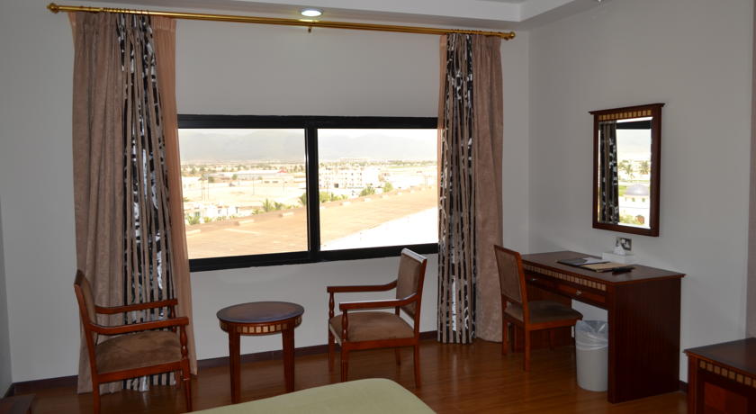 ولاية صلالة حمدان بلازا Size:44.70 Kb Dim: 840 x 460 Size: Kb Dim: x