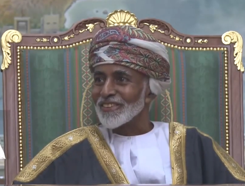 أحدث الصور للسلطان قابوس لعام 2015 جلالته يترأس مجلس الوزرا Size:251.40 Kb Dim: 854 x 647 Size: Kb Dim: x