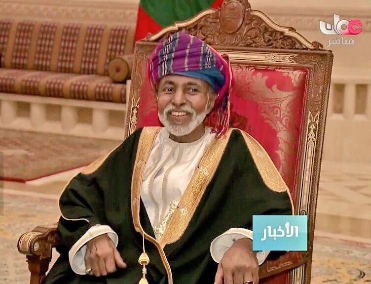 أحدث الصور للسلطان قابوس لعام 2016 السلطان قابوس 2016 Size:125.30 Kb Dim: 752 x 575 Size: Kb Dim: x