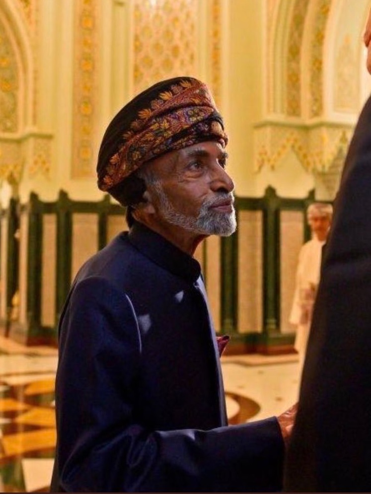 أحدث الصور للسلطان قابوس لعام 2019 صورة لجلالته في 14 يناير 2019 Size:148.10 Kb Dim: 747 x 995 Size: Kb Dim: x