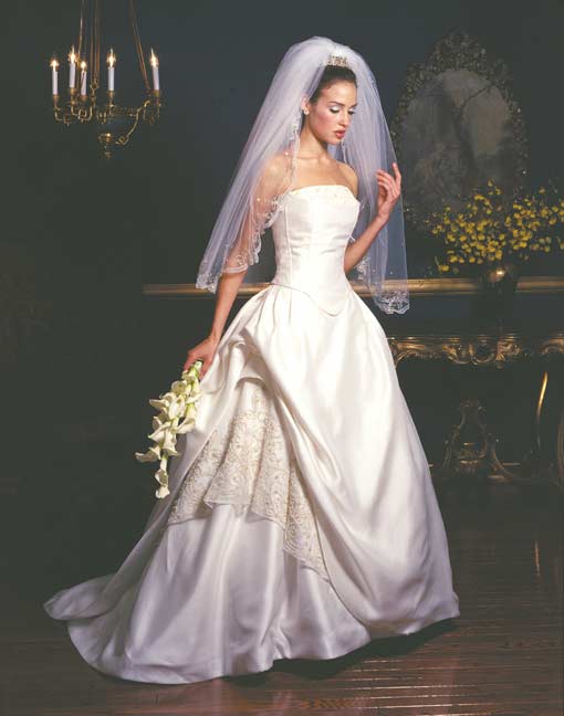 فساتين زفاف فستان زفاف رقم 33 Size:29.10 Kb Dim: 510 x 648 Size: Kb Dim: x