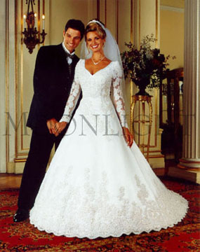 فساتين زفاف فستان زفاف رقم235 Size:36.70 Kb Dim: 285 x 360 Size: Kb Dim: x