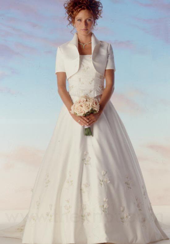 فساتين زفاف فستان زفاف رقم 239 Size:58.80 Kb Dim: 550 x 788 Size: Kb Dim: x