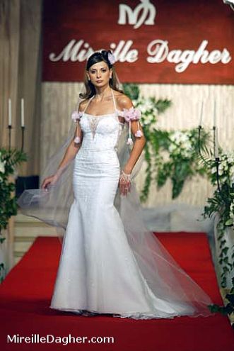 فساتين زفاف فستان زفاف رقم 444 Size:30.40 Kb Dim: 331 x 495 Size: Kb Dim: x