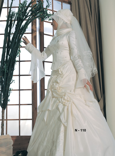 فساتين زفاف فساتين زفاف4 Size:73.00 Kb Dim: 400 x 540 Size: Kb Dim: x
