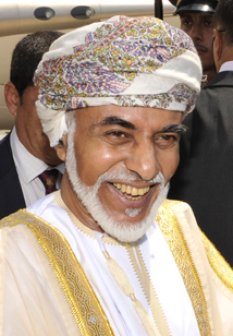 صور متنوعة ومميزة لجلالته السلطان قابوس بن سعيد Size:102.10 Kb Dim: 214 x 308 Size: Kb Dim: x