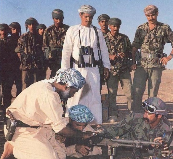 صور متنوعة ومميزة لجلالته السلطان قابوس Sultan Qaboos Size:143.60 Kb Dim: 584 x 537 Size: Kb Dim: x