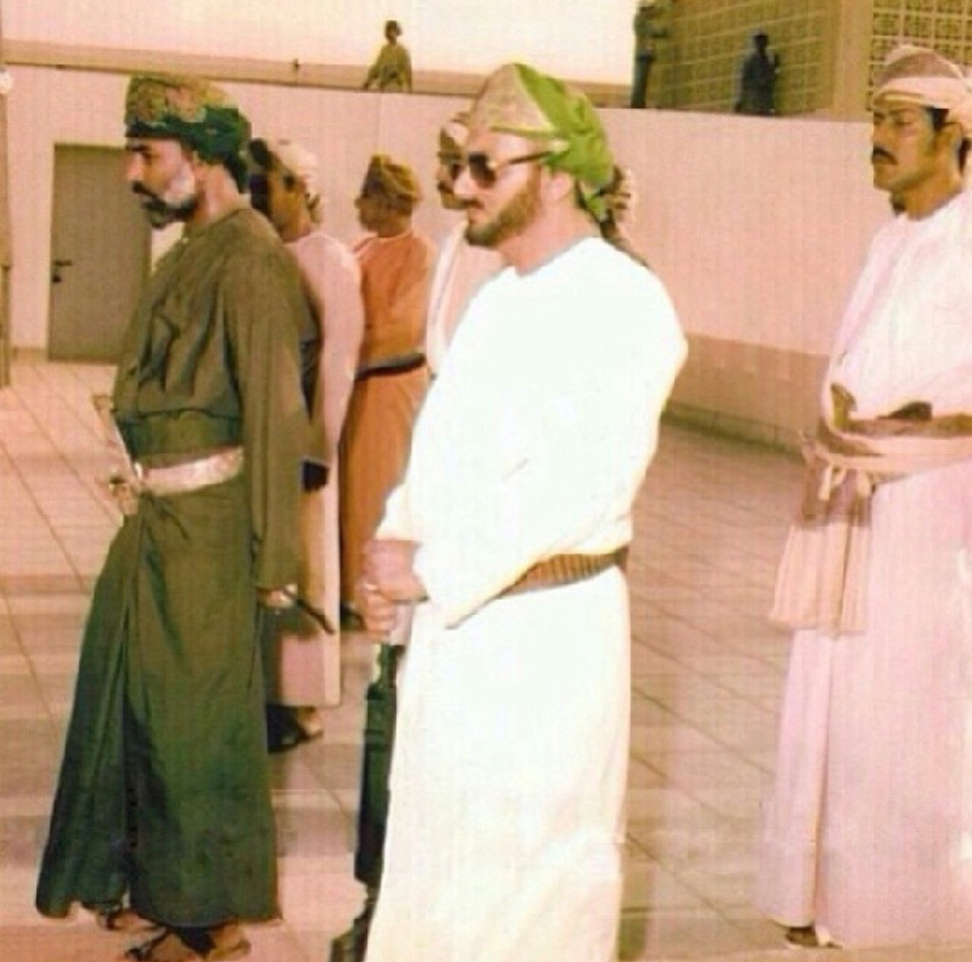 صور متنوعة ومميزة لجلالته السلطان قابوس Sultan Qaboos Size:236.10 Kb Dim: 1080 x 1068 Size: Kb Dim: x