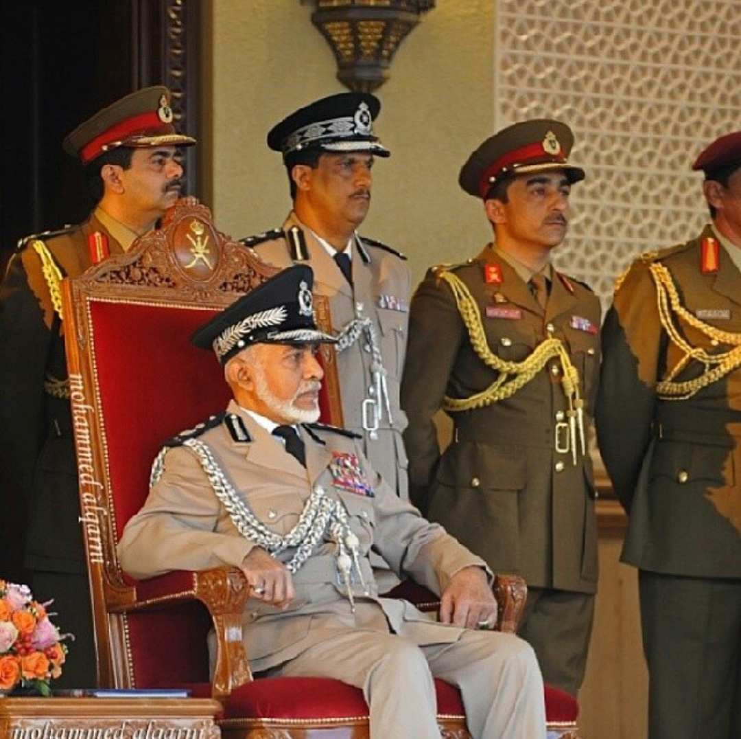 صور متنوعة ومميزة لجلالته السلطان قابوس Sultan Qaboos Size:330.60 Kb Dim: 1080 x 1076 Size: Kb Dim: x