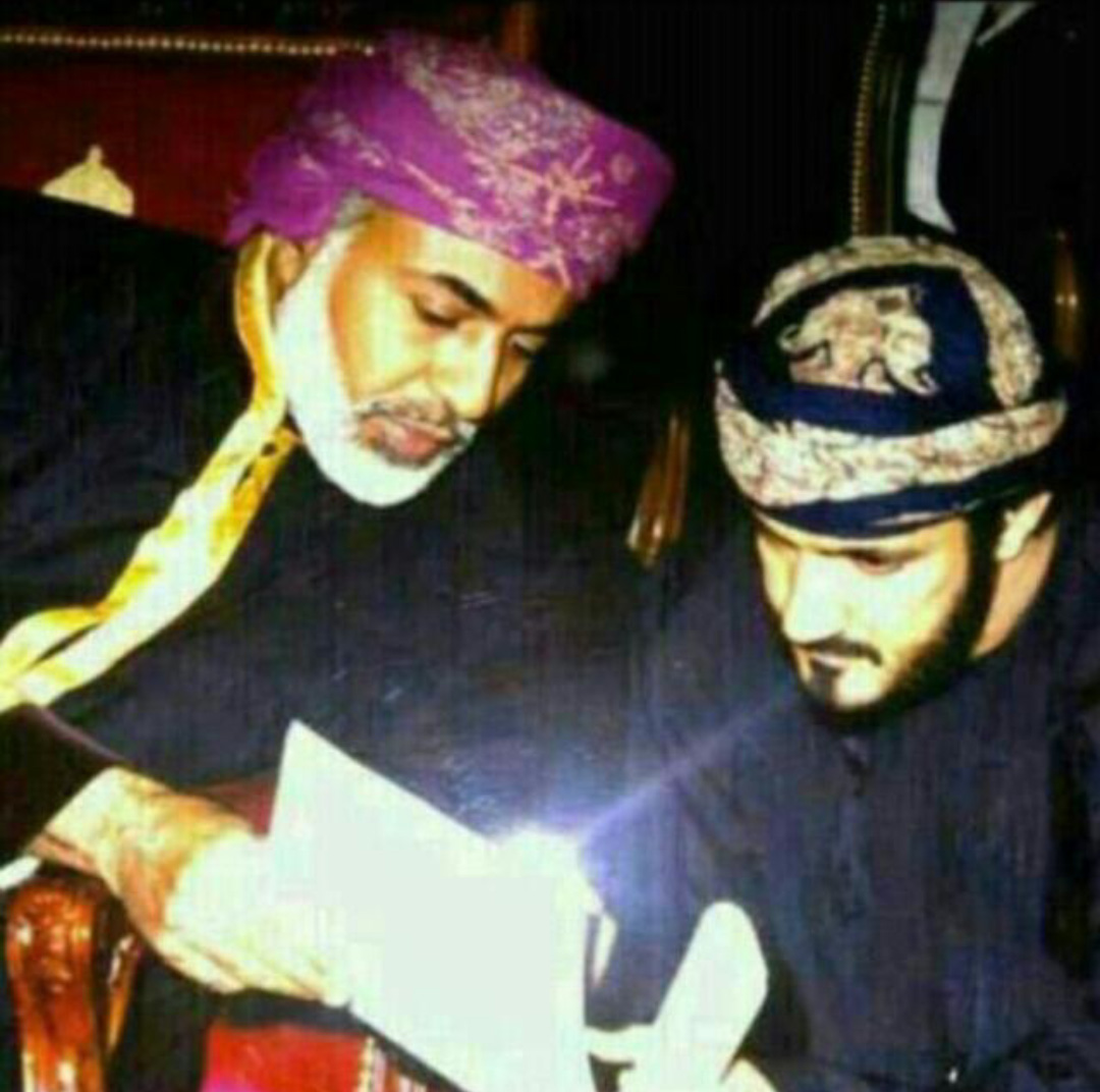 صور متنوعة ومميزة لجلالته السلطان قابوس Sultan Qaboos Size:212.10 Kb Dim: 1080 x 1072 Size: Kb Dim: x
