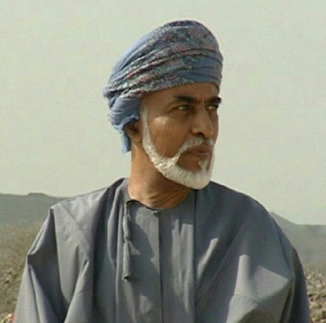 صور متنوعة ومميزة لجلالته السلطان قابوس Sultan Qaboos Size:228.90 Kb Dim: 1080 x 1072 Size: Kb Dim: x