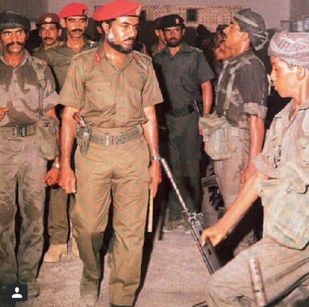 صور متنوعة ومميزة لجلالته السلطان قابوس Sultan Qaboos Size:340.30 Kb Dim: 1080 x 1072 Size: Kb Dim: x