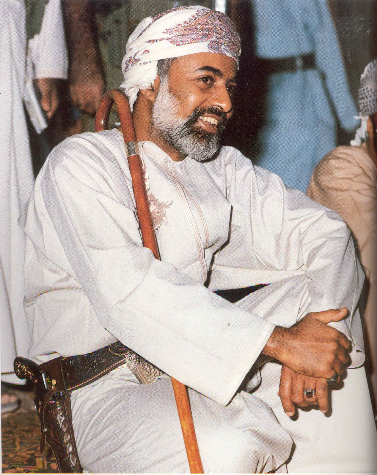صور متنوعة ومميزة لجلالته السلطان قابوس Sultan Qaboos Size:419.50 Kb Dim: 1268 x 1600 Size: Kb Dim: x