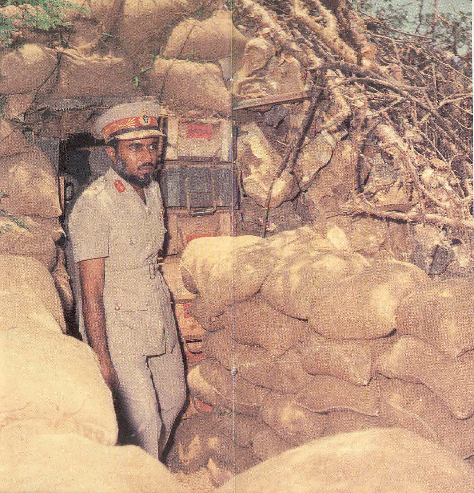 صور متنوعة ومميزة لجلالته السلطان قابوس Sultan Qaboos Size:674.90 Kb Dim: 1541 x 1600 Size: Kb Dim: x