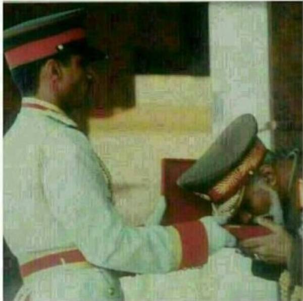 صور متنوعة ومميزة لجلالته السلطان قابوس qaboos Size:30.50 Kb Dim: 600 x 597 Size: Kb Dim: x