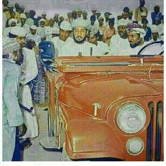 صور متنوعة ومميزة لجلالته السلطان قابوس Size:84.50 Kb Dim: 640 x 640 Size: Kb Dim: x