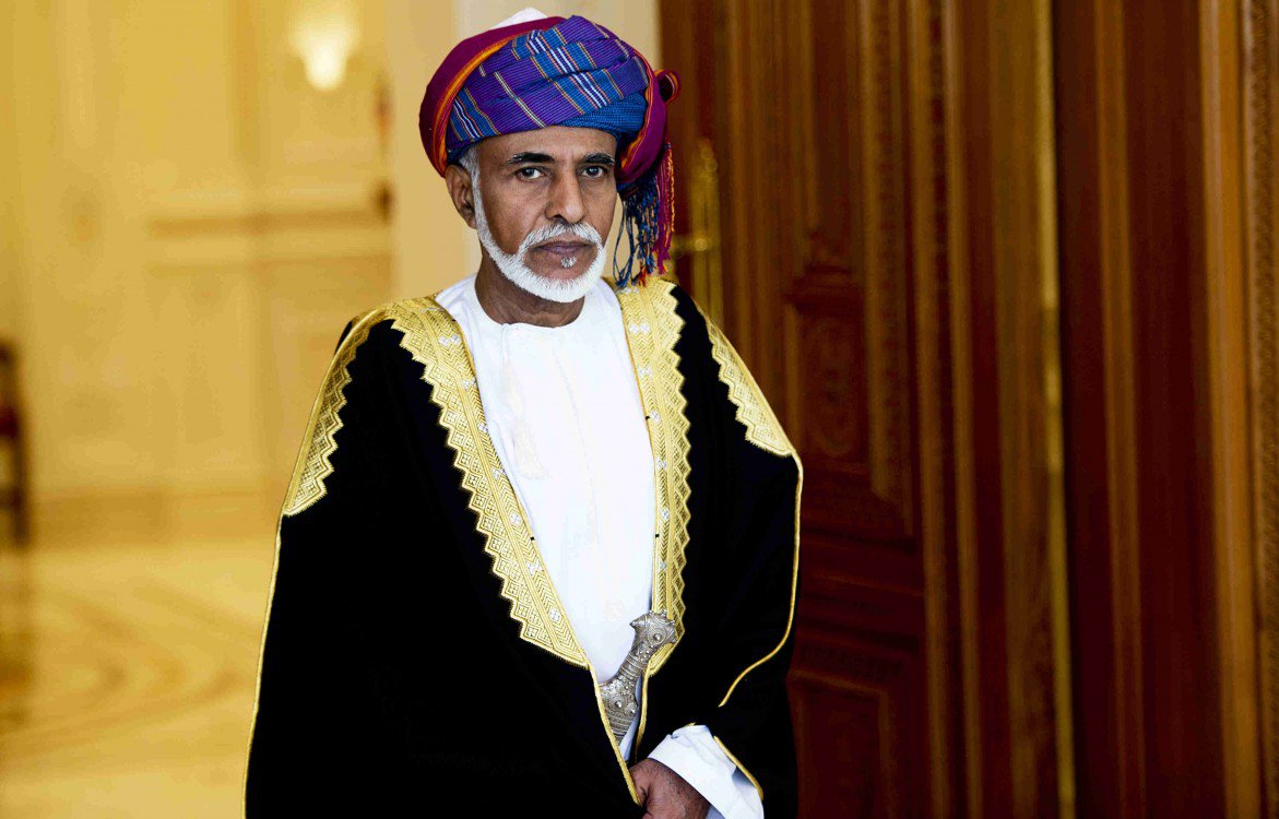 صور متنوعة ومميزة لجلالته السلطان قابوس بن سعيد Size:116.40 Kb Dim: 1171 x 750 Size: Kb Dim: x