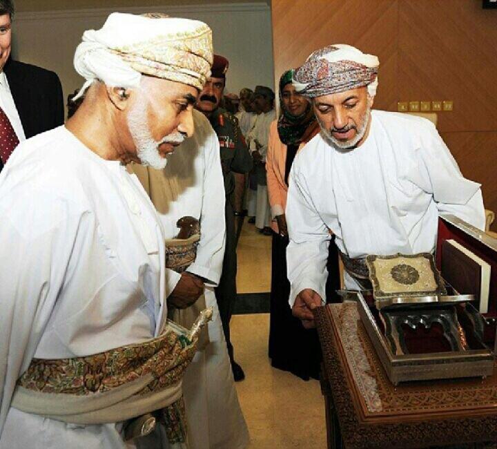 صور متنوعة ومميزة لجلالته السلطان قابوس بن سعيد Size:74.60 Kb Dim: 720 x 650 Size: Kb Dim: x