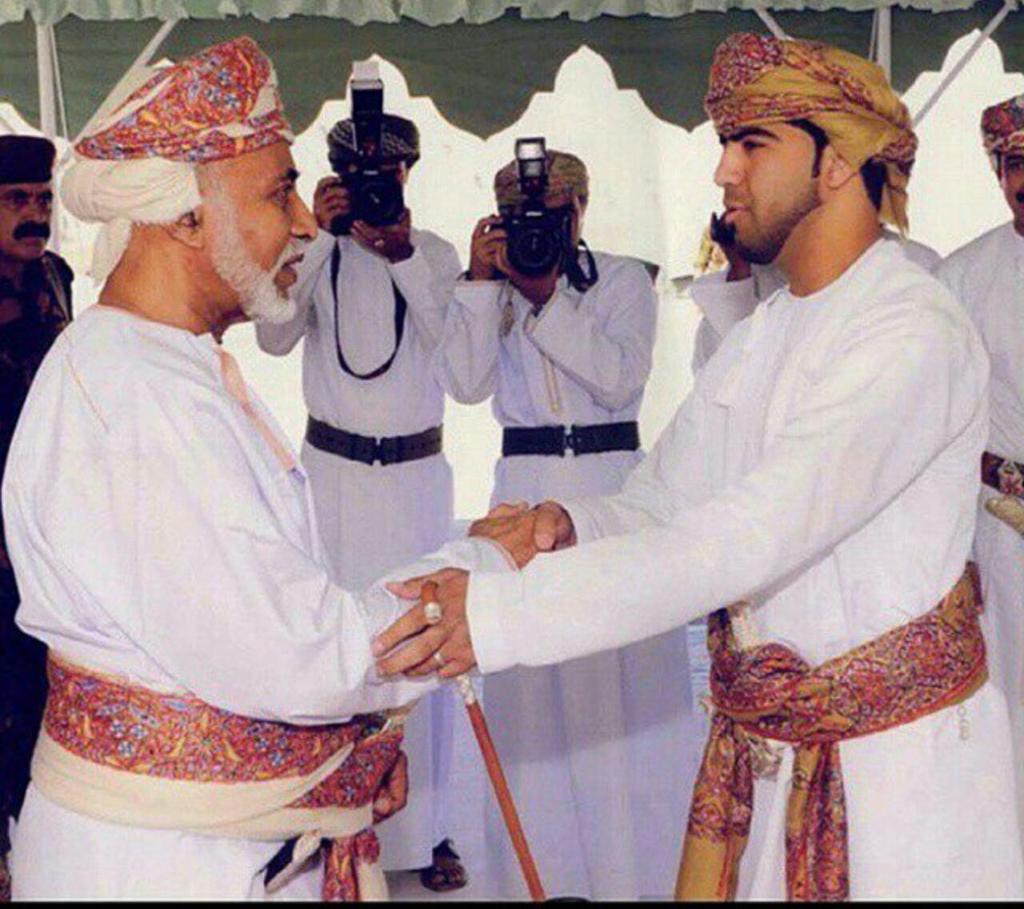 صور متنوعة ومميزة لجلالته السلطان قابوس بن سعيد Size:115.00 Kb Dim: 1024 x 909 Size: Kb Dim: x