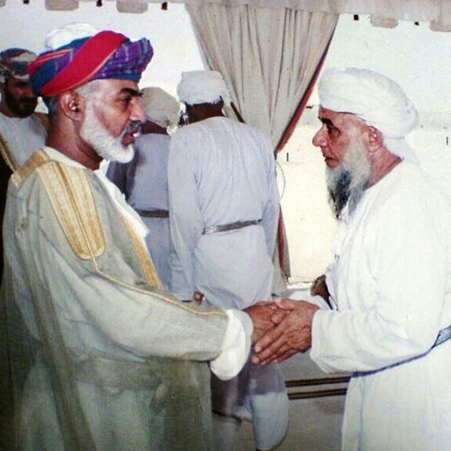 صور متنوعة ومميزة لجلالته السلطان قابوس بن سعيد Size:94.00 Kb Dim: 640 x 640 Size: Kb Dim: x