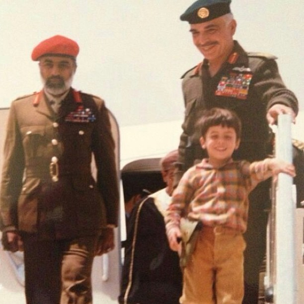 صور متنوعة ومميزة لجلالته السلطان قابوس Size:118.30 Kb Dim: 612 x 612 Size: Kb Dim: x