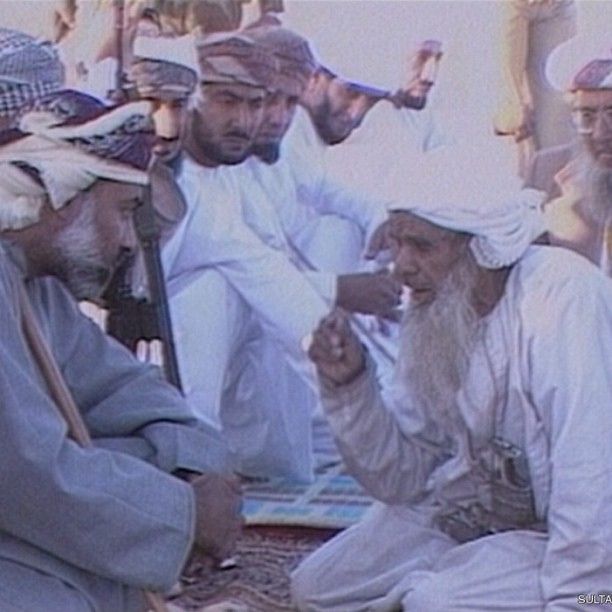 صور متنوعة ومميزة لجلالته السلطان قابوس Size:110.80 Kb Dim: 612 x 612 Size: Kb Dim: x