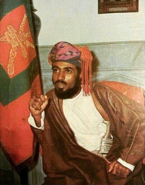 صور متنوعة ومميزة لجلالته السلطان قابوس Size:58.30 Kb Dim: 549 x 702 Size: Kb Dim: x