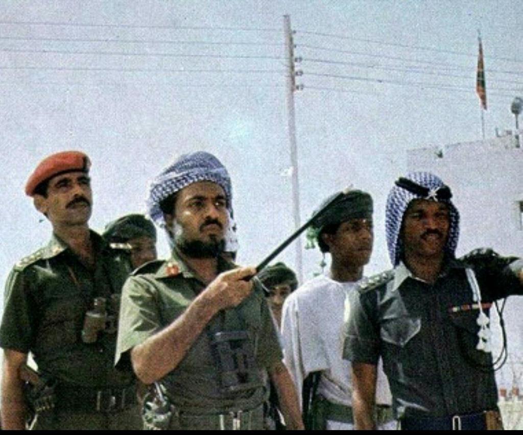 صور متنوعة ومميزة لجلالته السلطان قابوس Size:117.40 Kb Dim: 1024 x 852 Size: Kb Dim: x