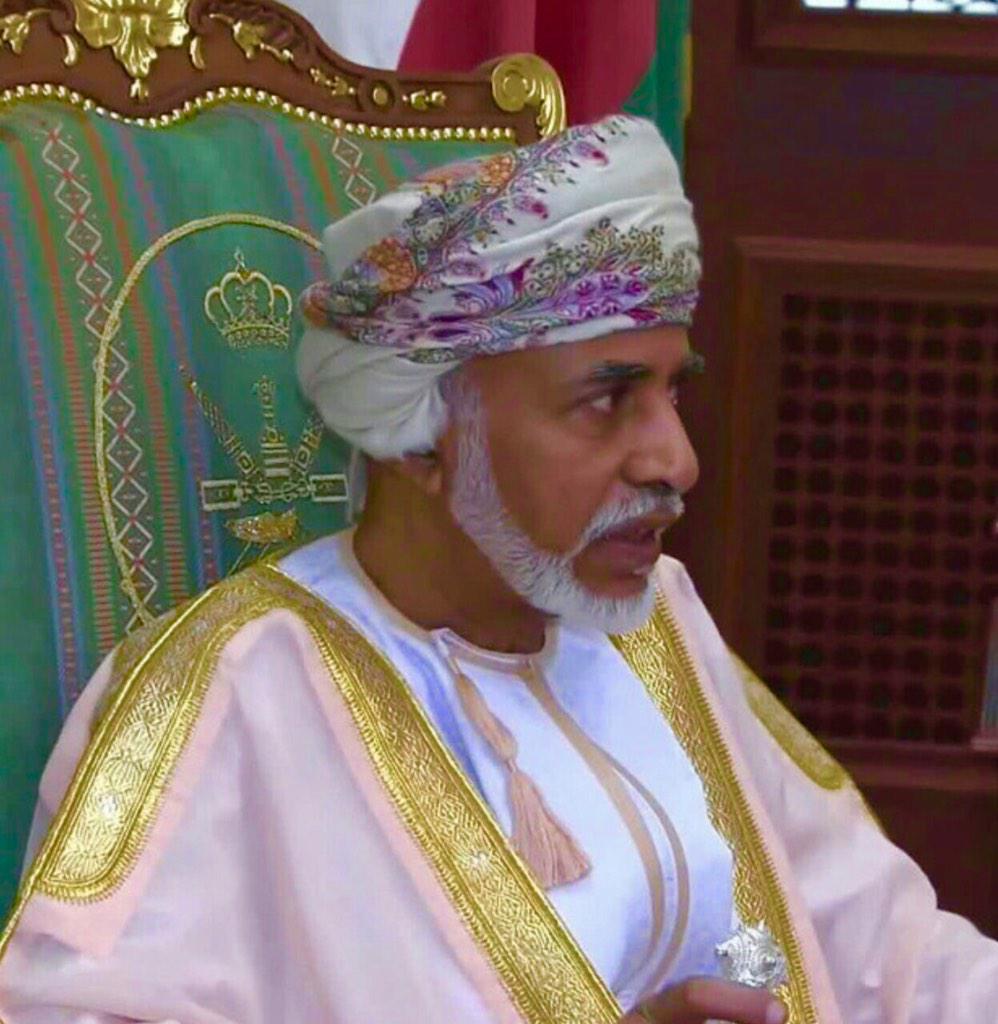 صور متنوعة ومميزة لجلالته السلطان قابوس Size:115.60 Kb Dim: 998 x 1024 Size: Kb Dim: x
