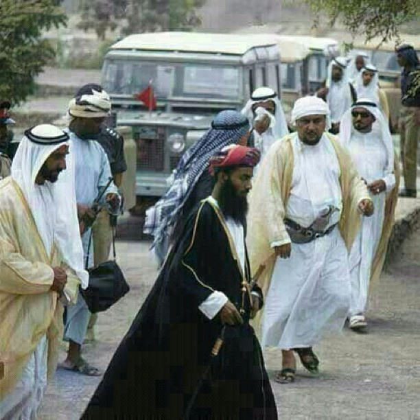صور متنوعة ومميزة لجلالته السلطان قابوس Size:143.40 Kb Dim: 612 x 612 Size: Kb Dim: x